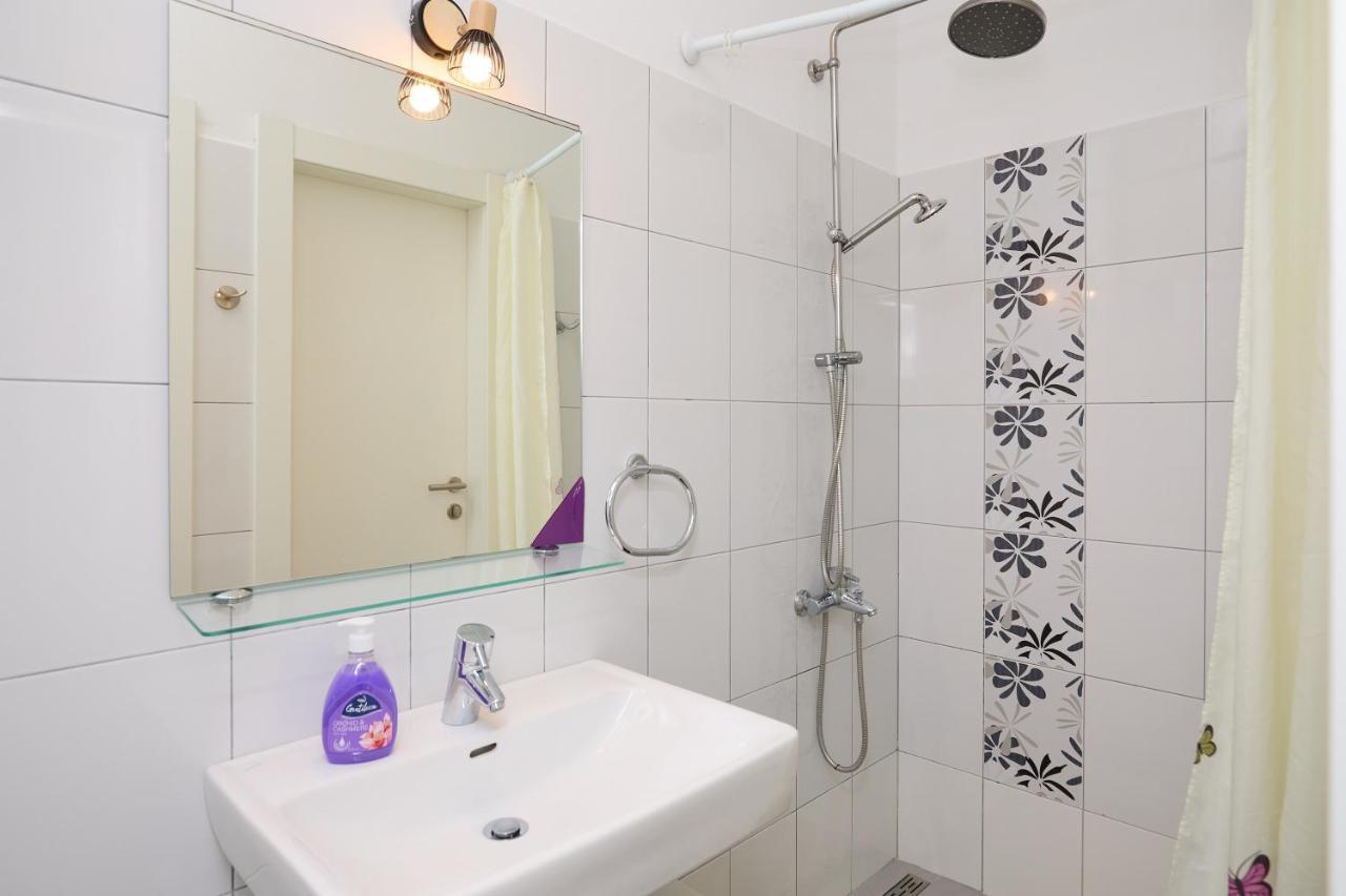 Purple Seaview Apartment Дубровник Екстериор снимка